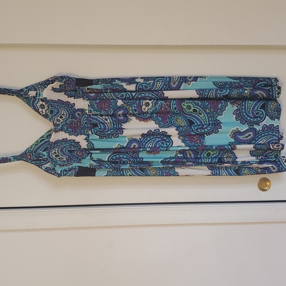 Studio West Maxi Dress - Picture 6 of 9